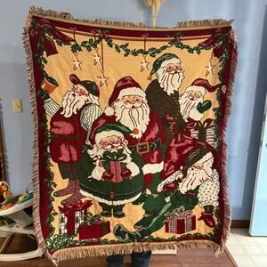 Beacon 100% Acrylic Knit Fringe Throw Blanket Santa Claus Christmas Presents